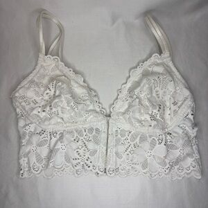 Colsie Women’s Bralette Medium White Front Hook Lace Ethereal Fairy Whimsycore